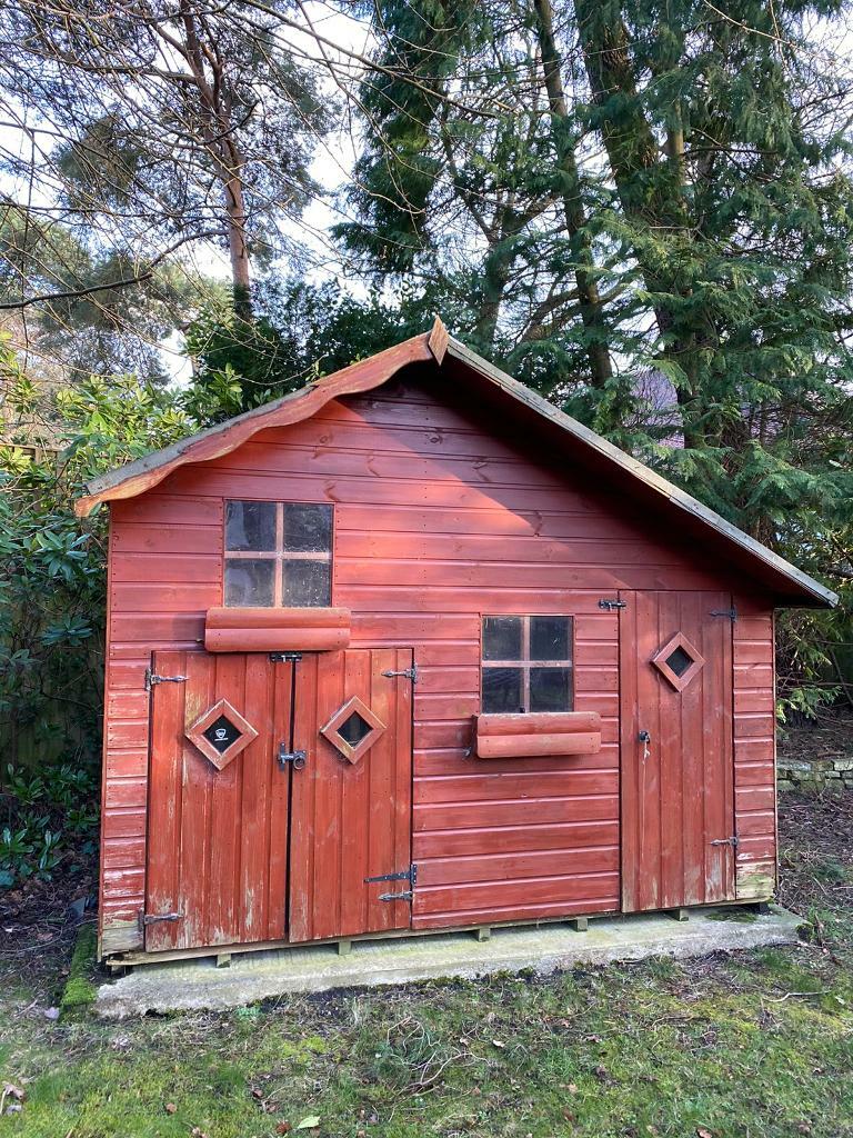 wooden playhouse gumtree